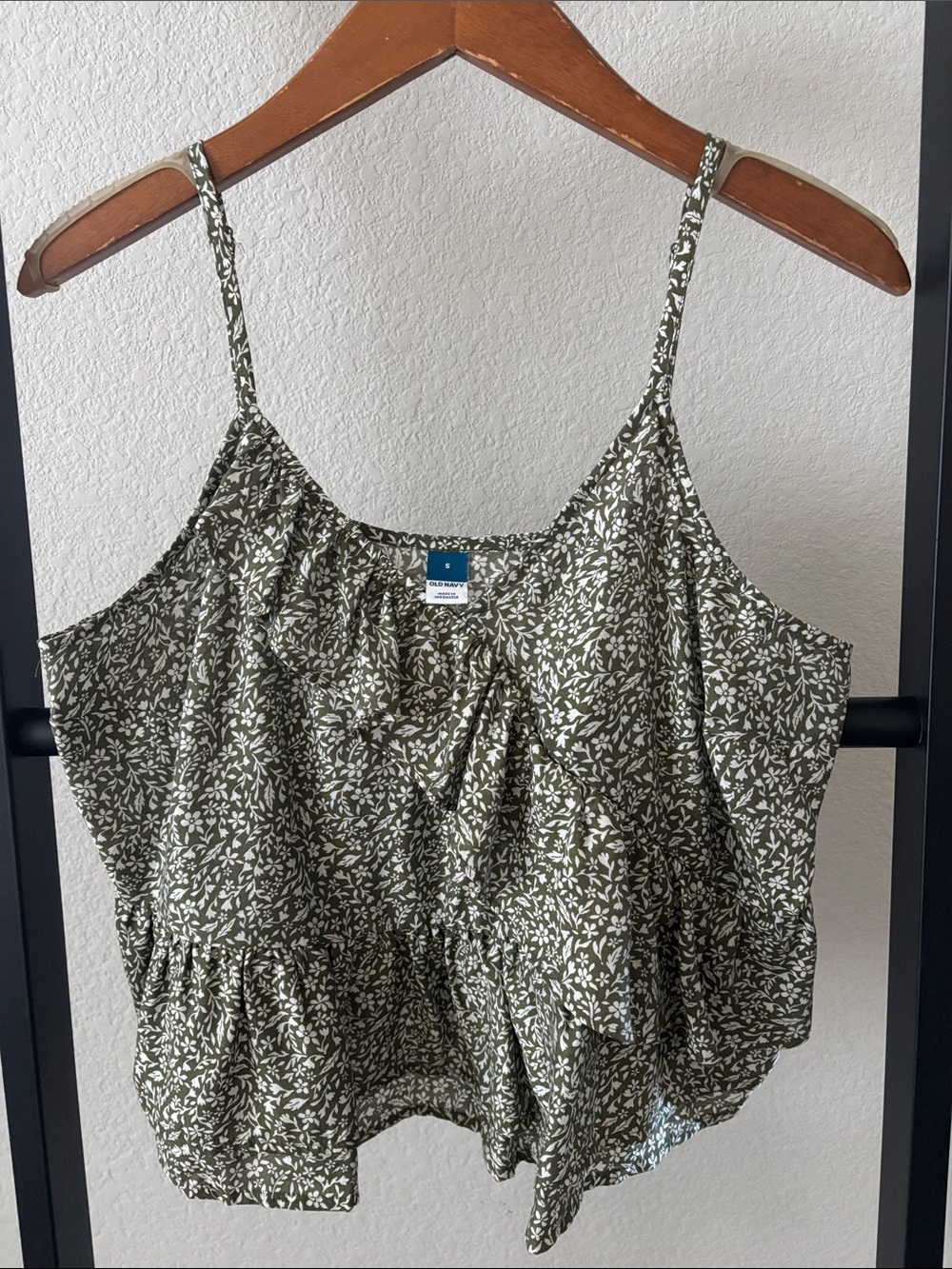 Old navy blouse